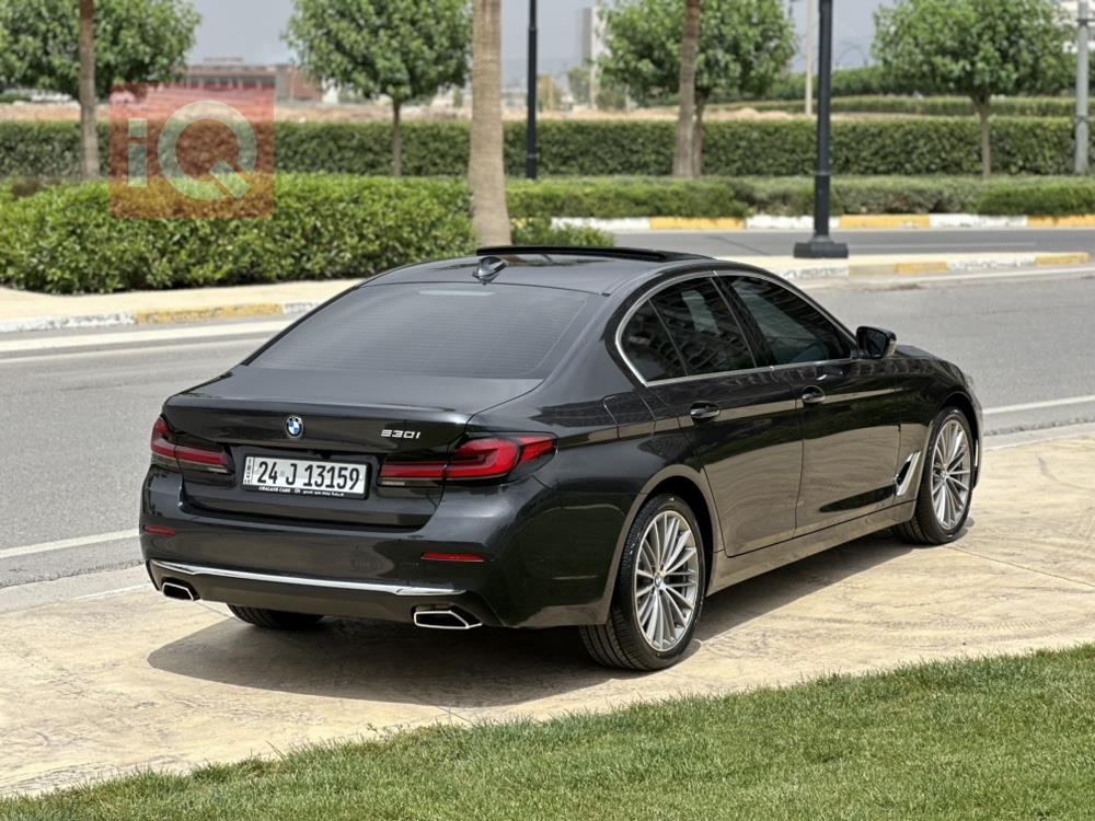BMW 5-Series